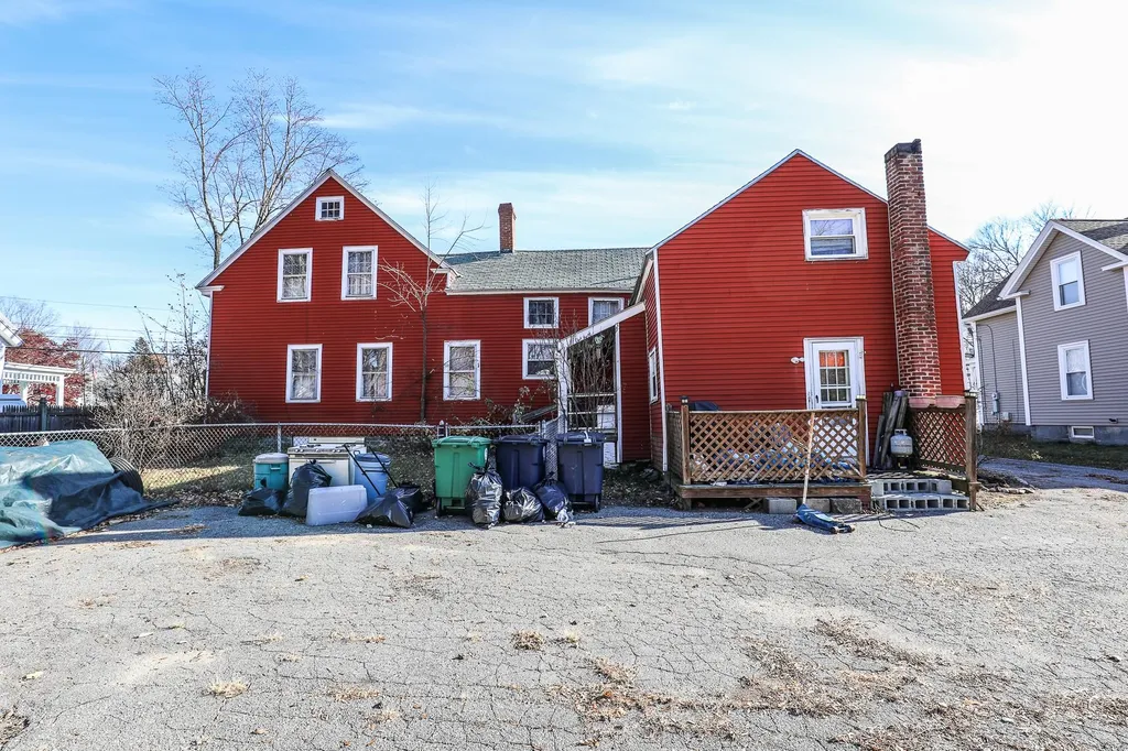 54 Abbott Street Nashua NH 03064