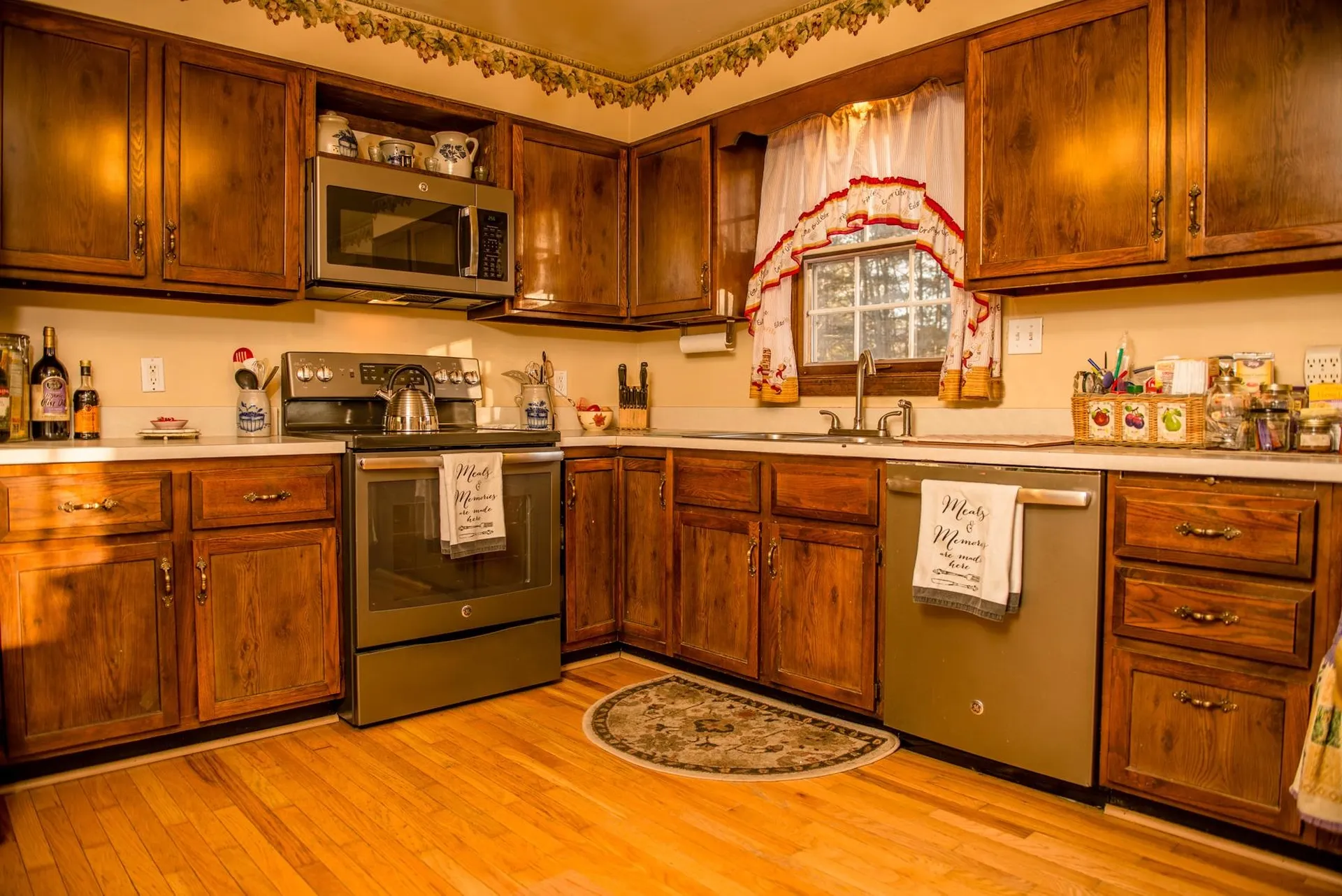 42 Crestwood Drive Gorham NH 03581