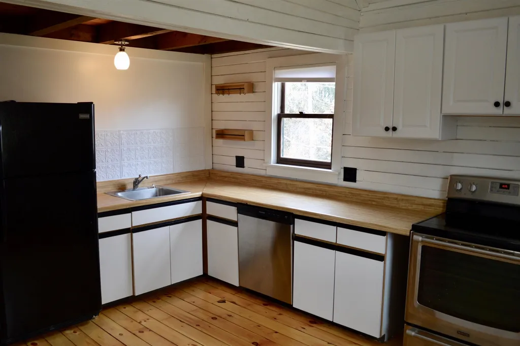 160 East Pond Road Danby VT 05739