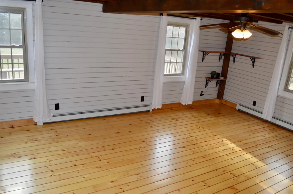 160 East Pond Road Danby VT 05739