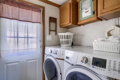 128 Dartmouth Circle Newmarket NH 03857