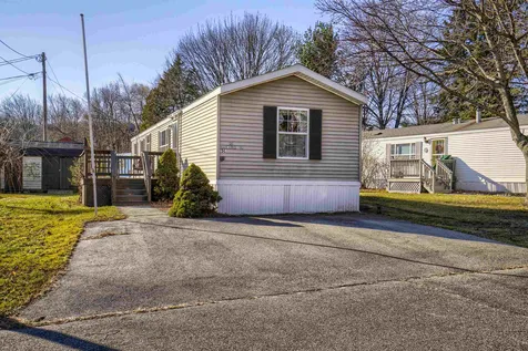 128 Dartmouth Circle Newmarket NH 03857