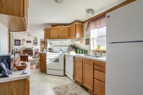 128 Dartmouth Circle Newmarket NH 03857