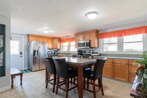 2 Oak Ridge Avenue Merrimack NH 03054