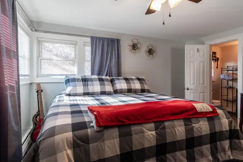 2 Oak Ridge Avenue Merrimack NH 03054