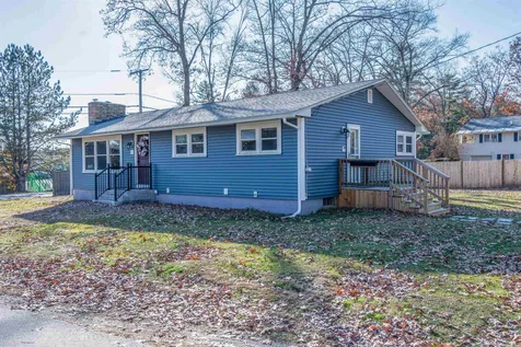 2 Oak Ridge Avenue Merrimack NH 03054