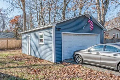 2 Oak Ridge Avenue Merrimack NH 03054
