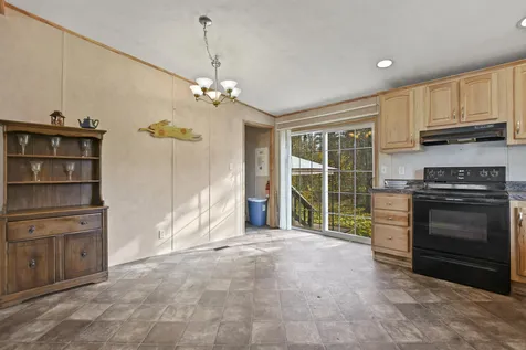 50 B Street Seabrook NH 03874