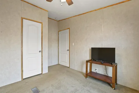 50 B Street Seabrook NH 03874