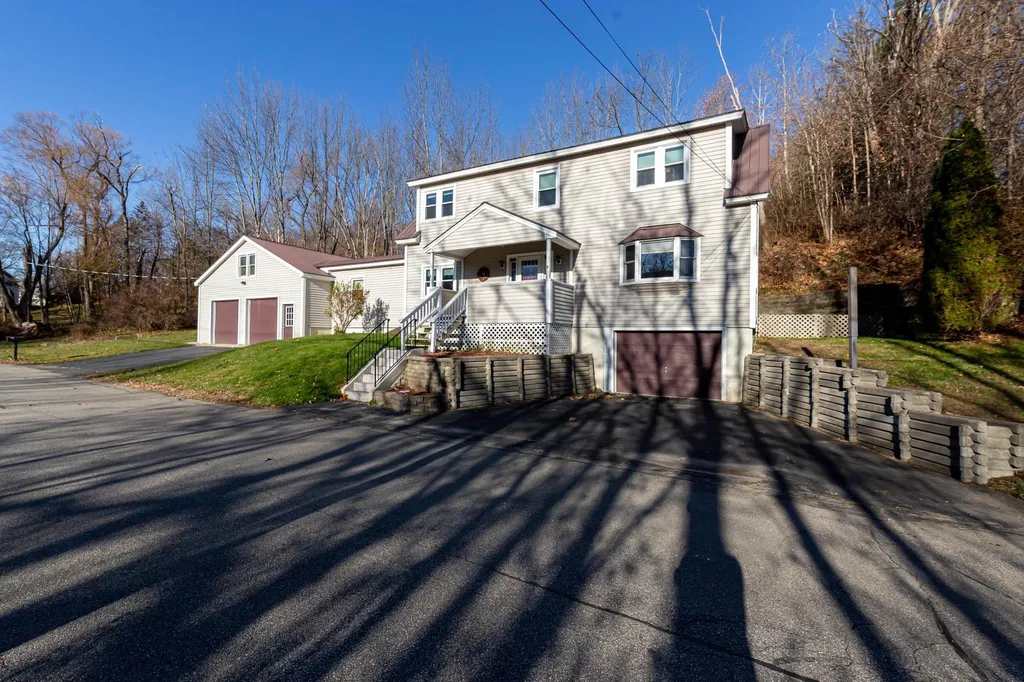 36 Joy Street Pittsfield NH 03263