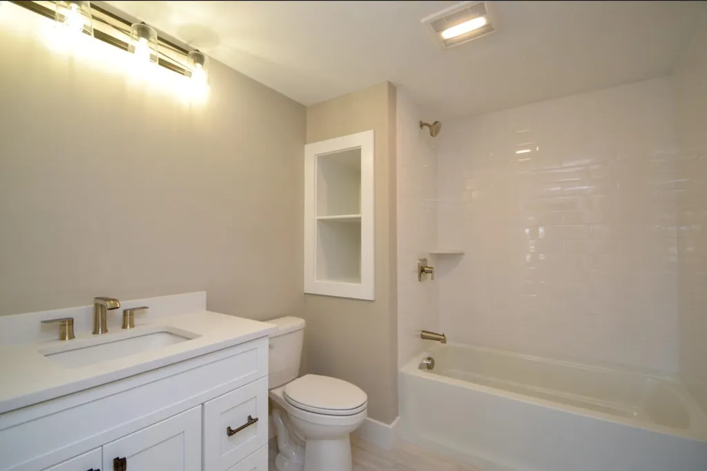 1244 Washington Road Rye NH 03870