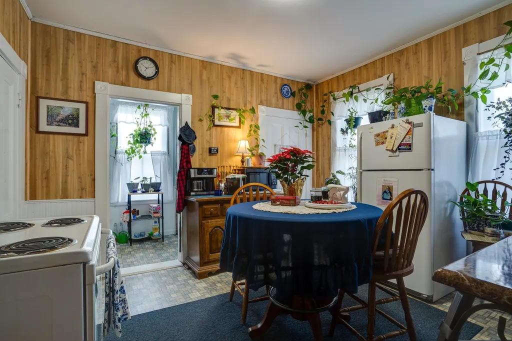 123-125 Portland Avenue Dover NH 03820
