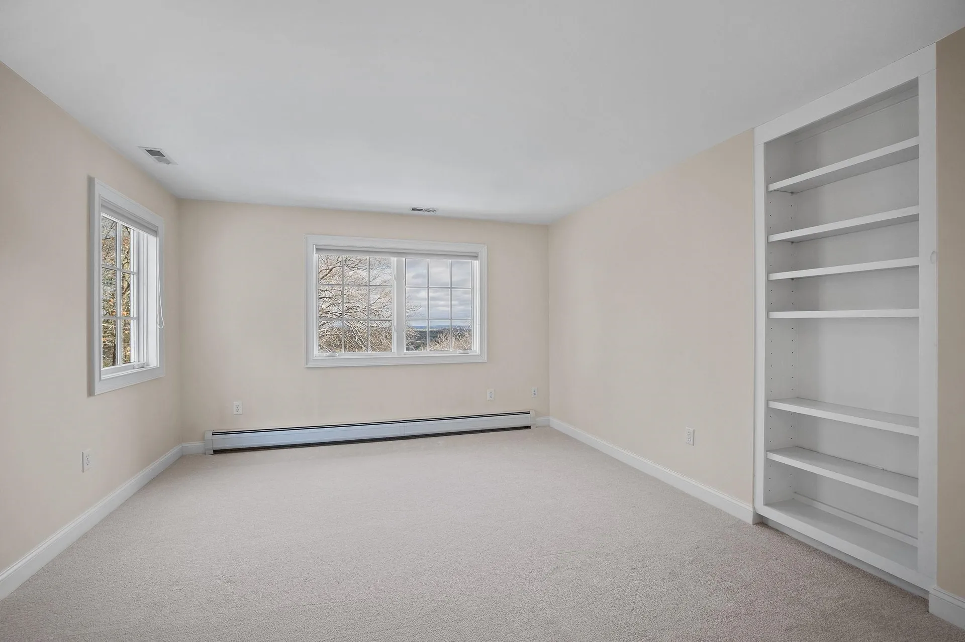 10 Tolford Hill Road Bedford NH 03110
