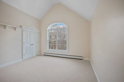 10 Tolford Hill Road Bedford NH 03110