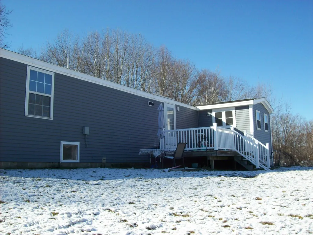 1153 Ten Rod Road Farmington NH 03835