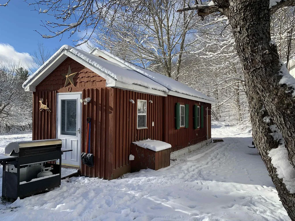 2971 Corliss Road Richford VT 05476