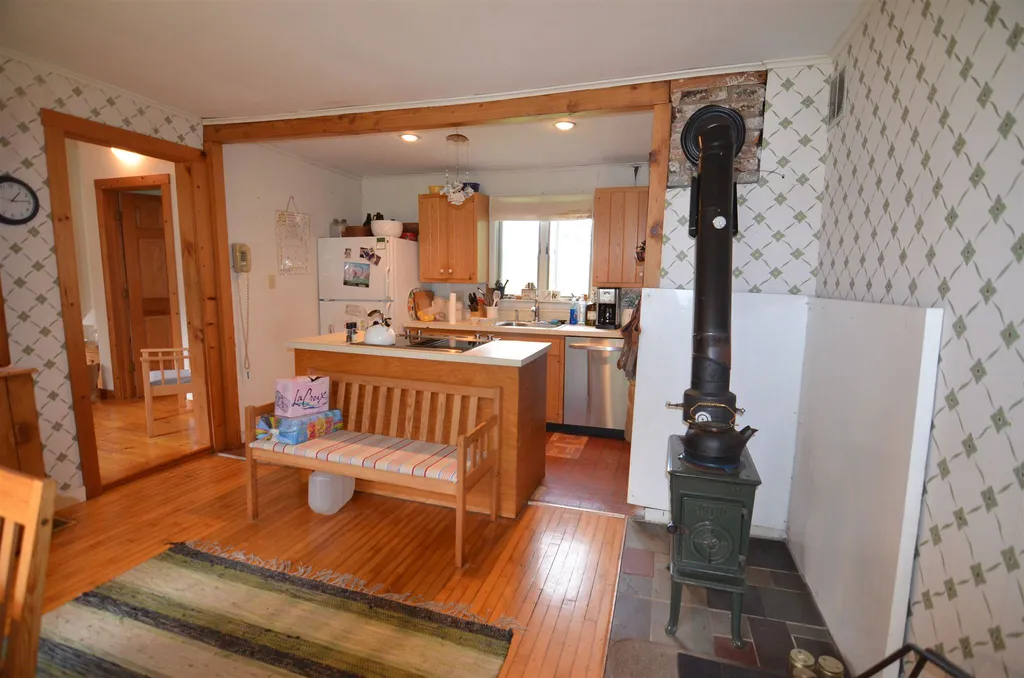 1678 South Hill Road Ludlow VT 05149