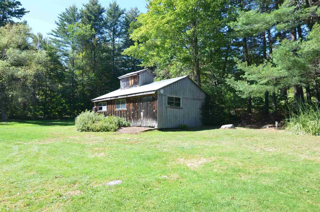 1678 South Hill Road Ludlow VT 05149