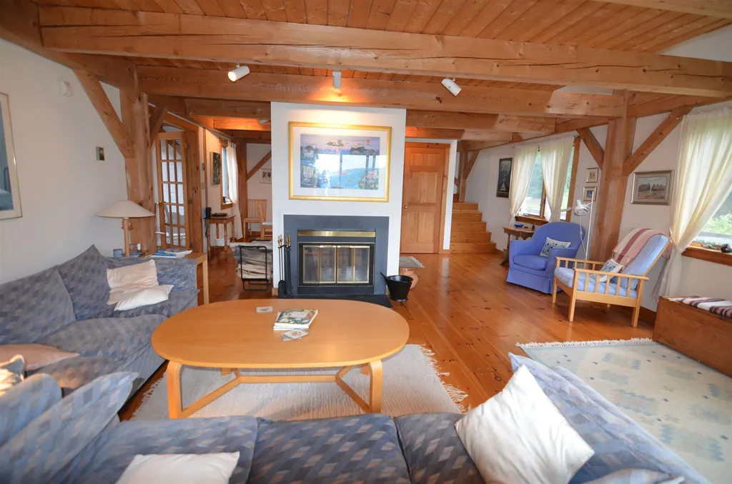 1678 South Hill Road Ludlow VT 05149