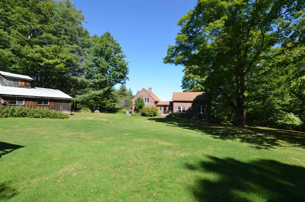 1678 South Hill Road Ludlow VT 05149
