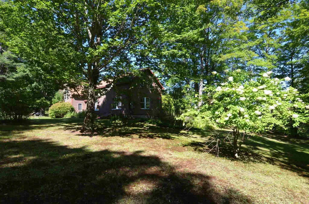 1678 South Hill Road Ludlow VT 05149