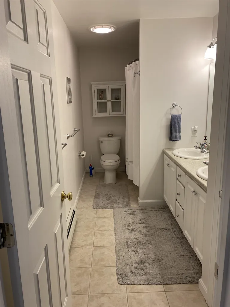 24 Morrison Lane Dover NH 03820