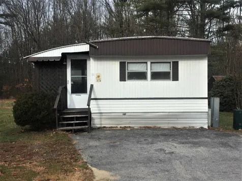 52 Cross Wind Lane Rochester NH 03867