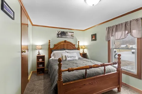 9 Henry Drive Rochester NH 03839