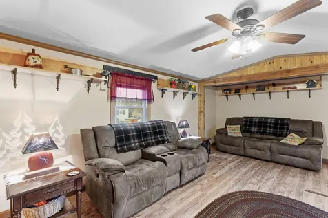 9 Henry Drive Rochester NH 03839