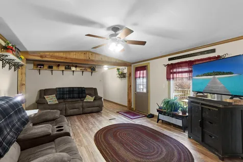 9 Henry Drive Rochester NH 03839