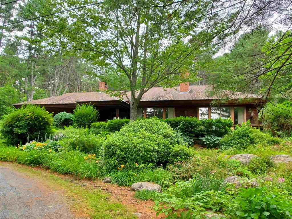 179 Allen Family Road Hartford VT 05059