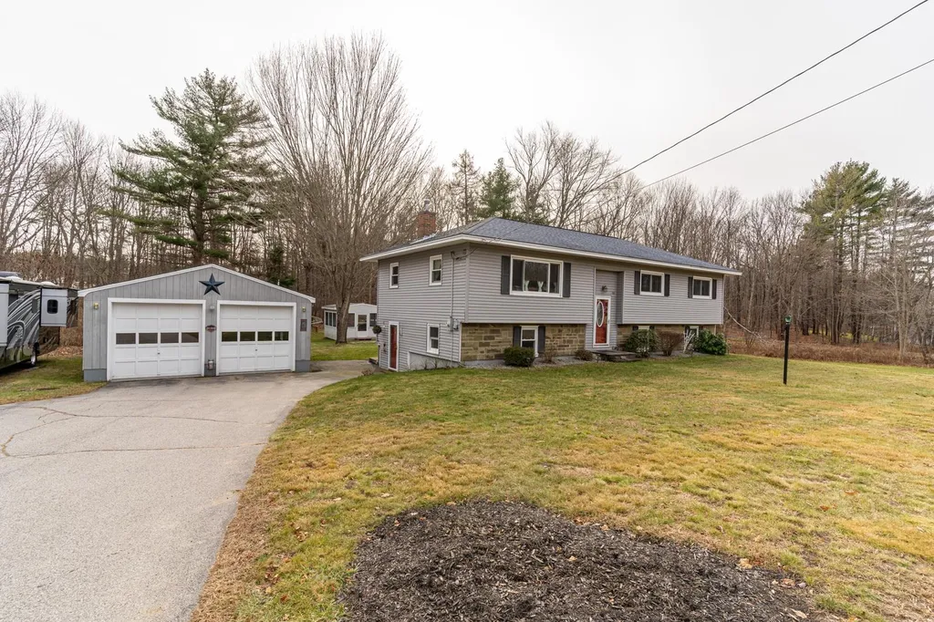 160 Moses Gerrish Farmer Road Eliot ME 03903