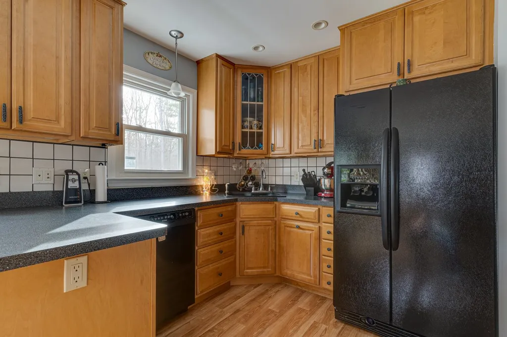 160 Moses Gerrish Farmer Road Eliot ME 03903