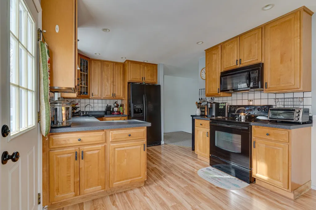 160 Moses Gerrish Farmer Road Eliot ME 03903