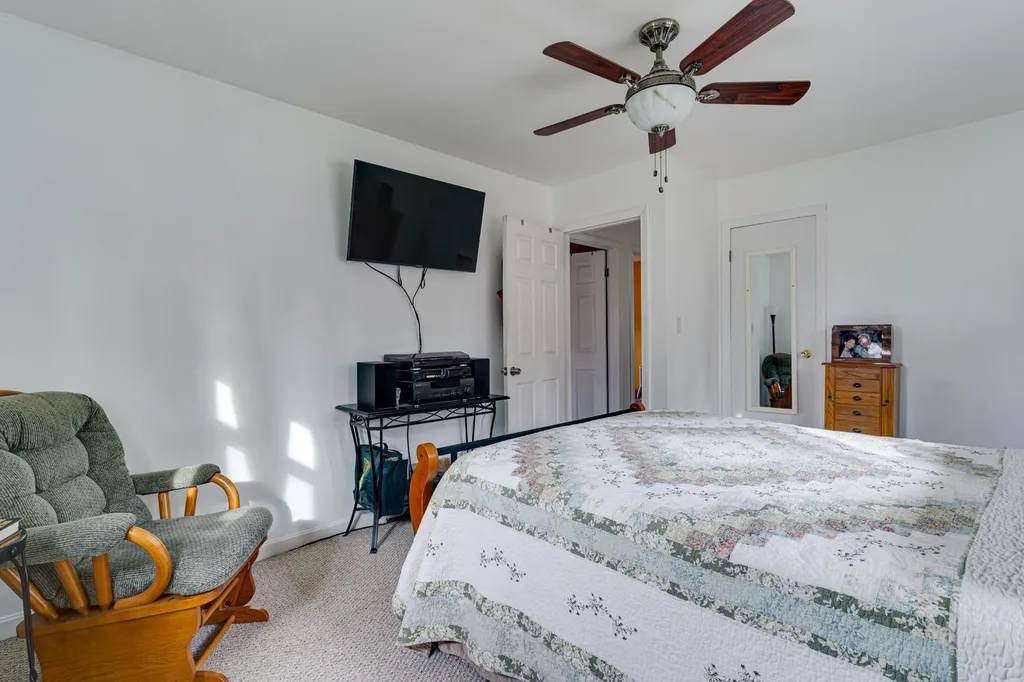 160 Moses Gerrish Farmer Road Eliot ME 03903