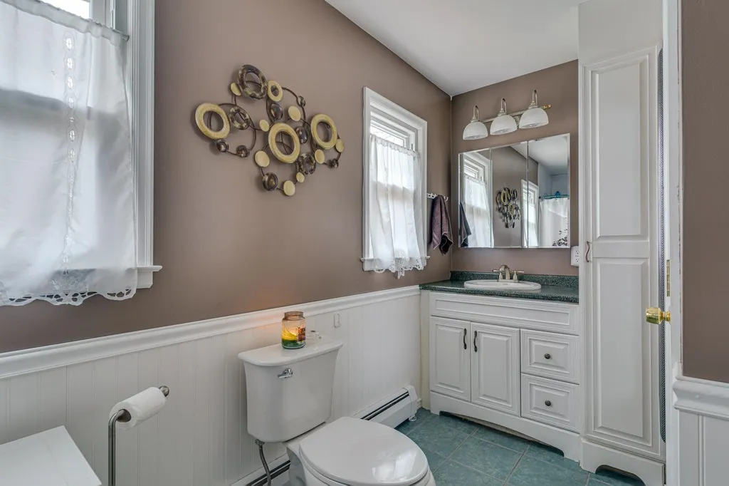 160 Moses Gerrish Farmer Road Eliot ME 03903