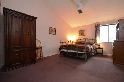 10 Kellogg Road Essex Junction VT 05452