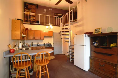 10 Kellogg Road Essex Junction VT 05452