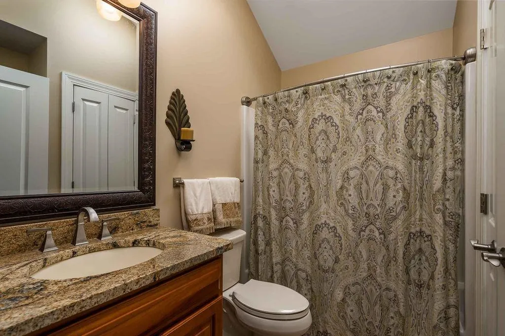 10 Coopers Way Kittery ME 03904