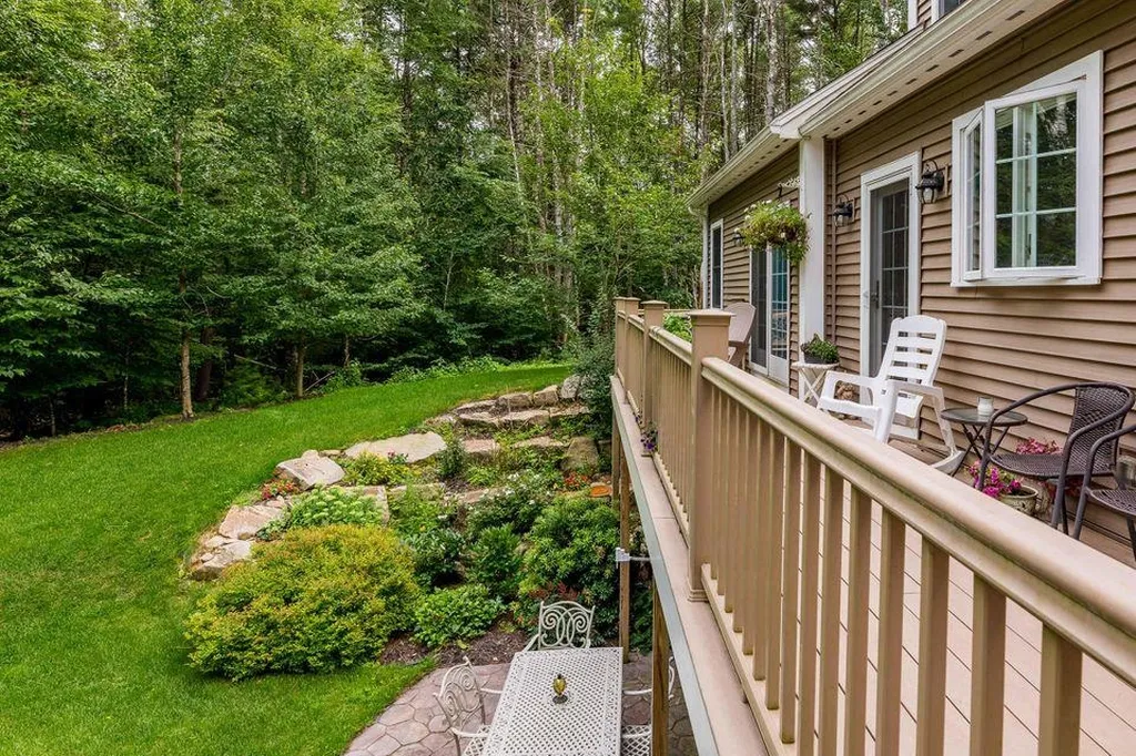 10 Coopers Way Kittery ME 03904