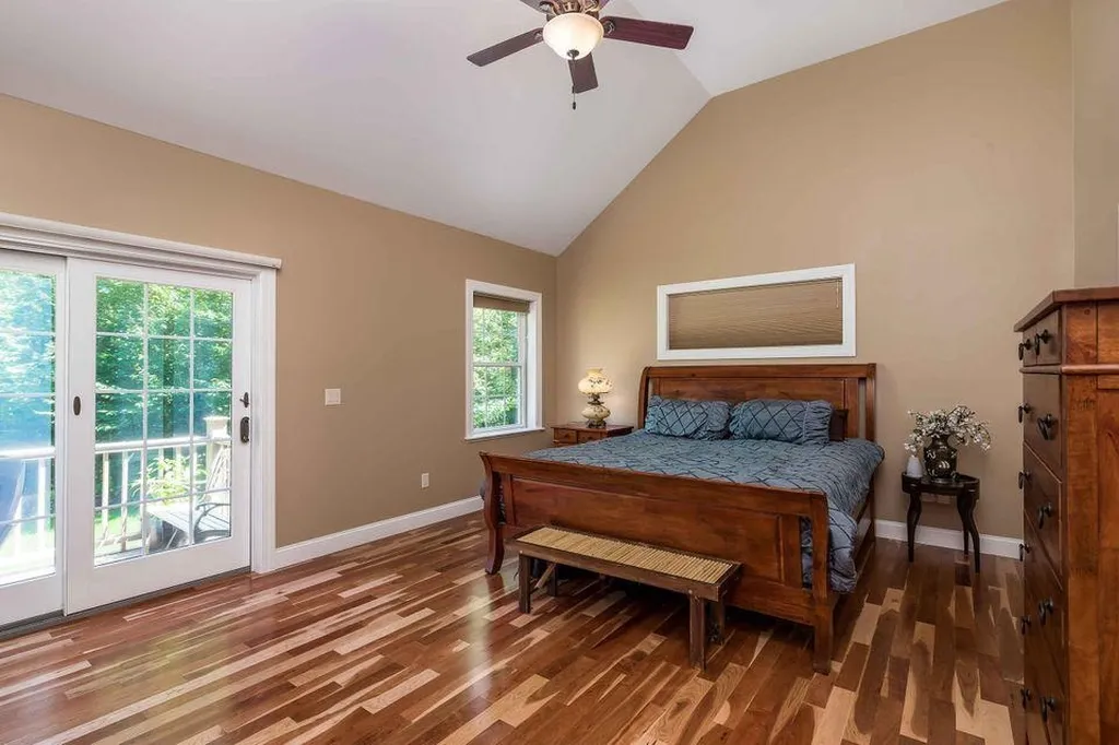 10 Coopers Way Kittery ME 03904