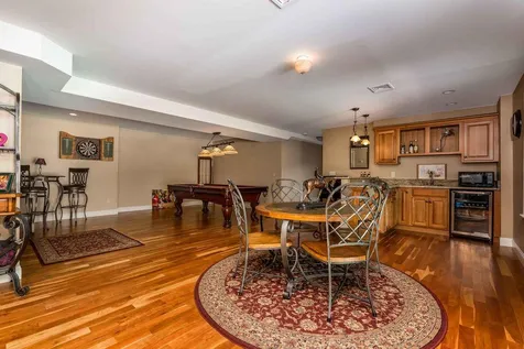 10 Coopers Way Kittery ME 03904