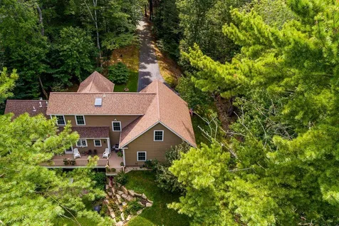 10 Coopers Way Kittery ME 03904