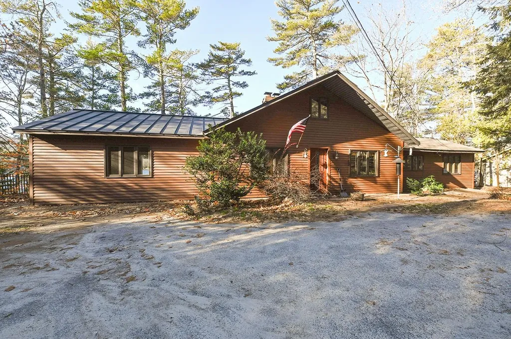 27 Cascade Terrace Alton NH 03810