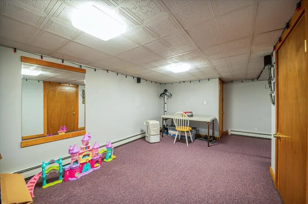 72 Elm Street Milton NH 03851