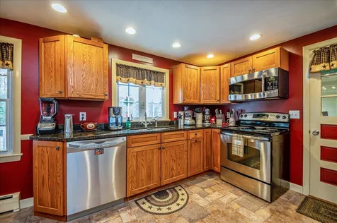 72 Elm Street Milton NH 03851