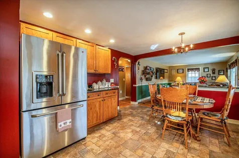 72 Elm Street Milton NH 03851