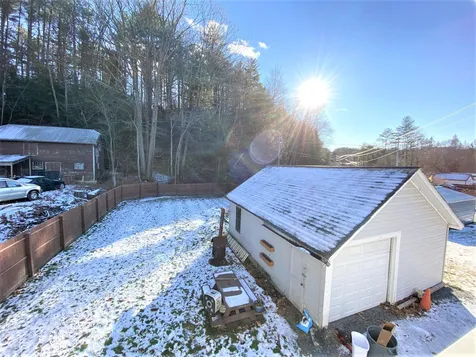 252 Sullivan Street Claremont NH 03743