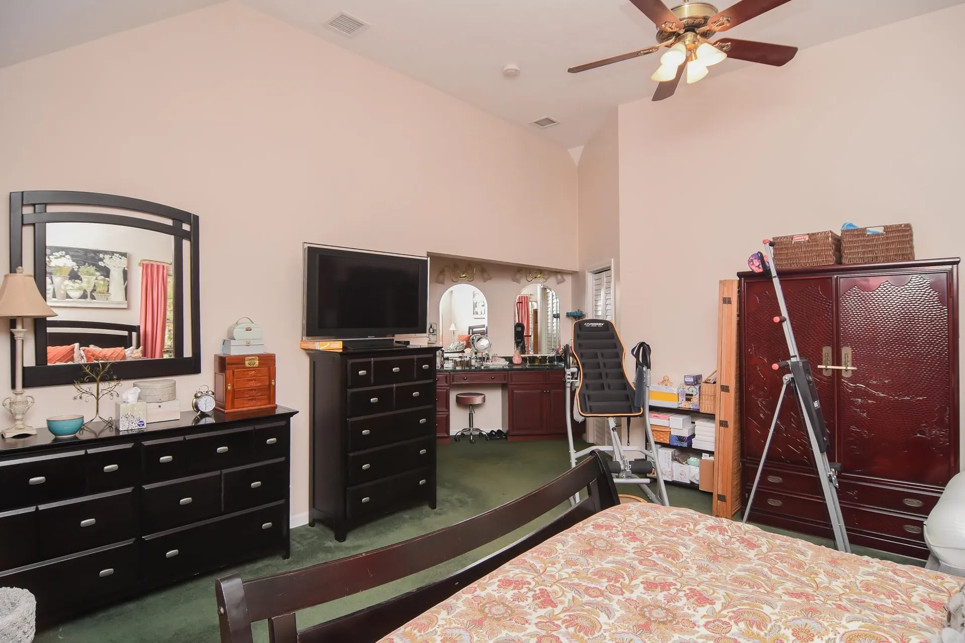 9 Colony Brook Lane Derry NH 03038