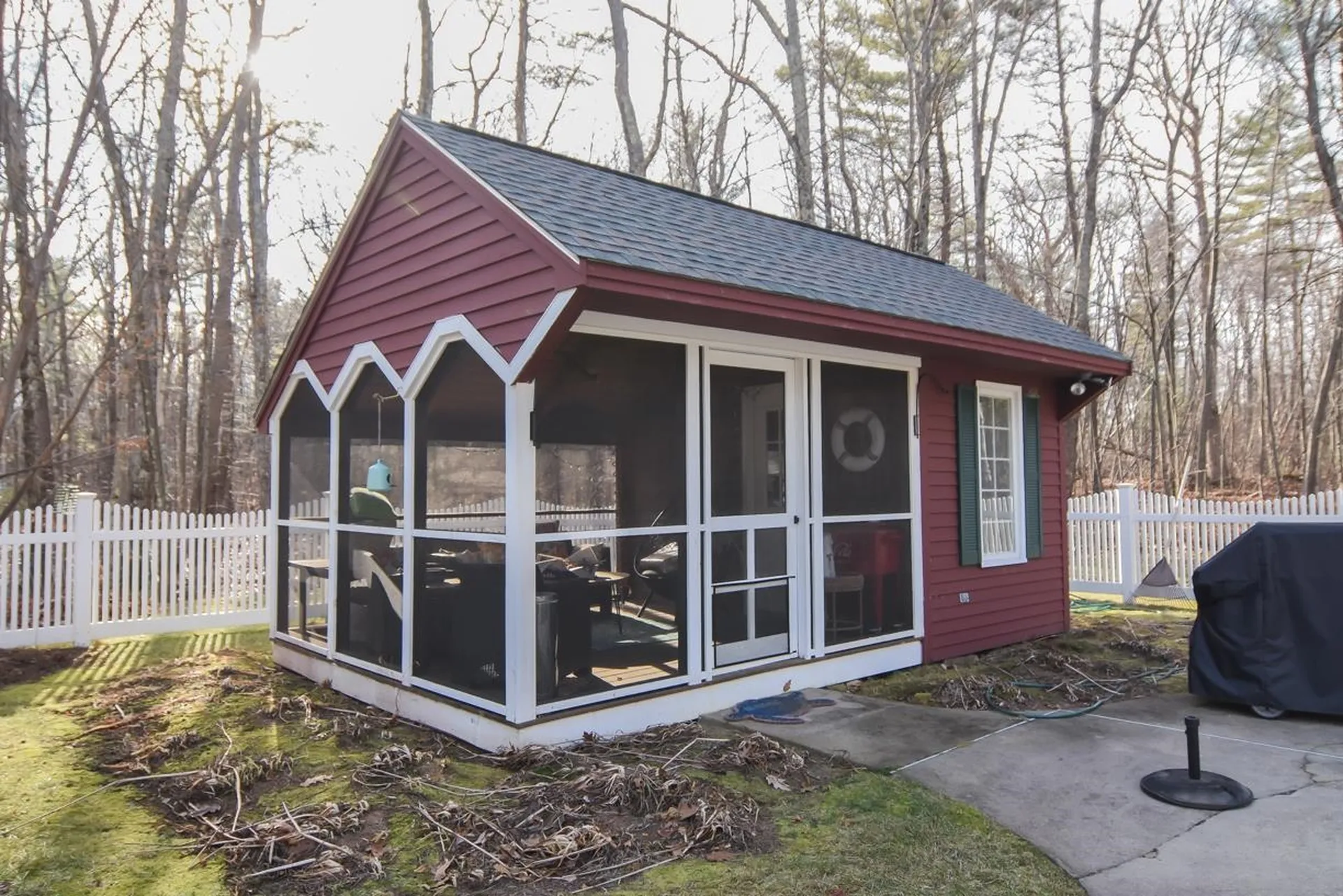 9 Colony Brook Lane Derry NH 03038